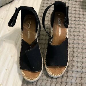 Toms Espadrilles